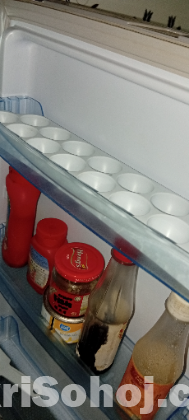 ফ্রিজ একদম নতুন ফ্রিজ